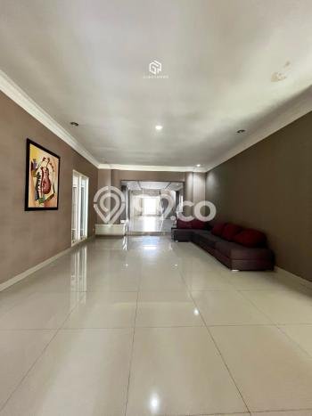 Rumah 6 Kamar Siap Huni Dikontrakkan di Menteng Harga Kompetitif Rumah 6 Kamar Siap Huni Dikontrakkan di Menteng Harga Kompetitif