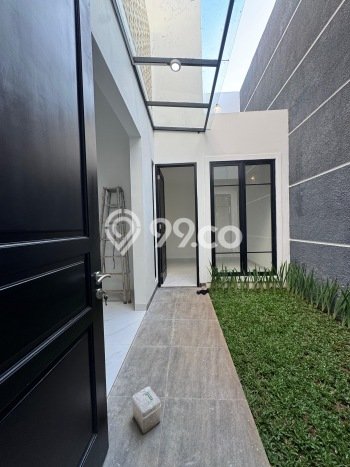 Rumah Luas Asri 3 KT Siap Huni di Bintaro Tangerang Selatan Rumah Luas Asri 3 KT Siap Huni di Bintaro Tangerang Selatan