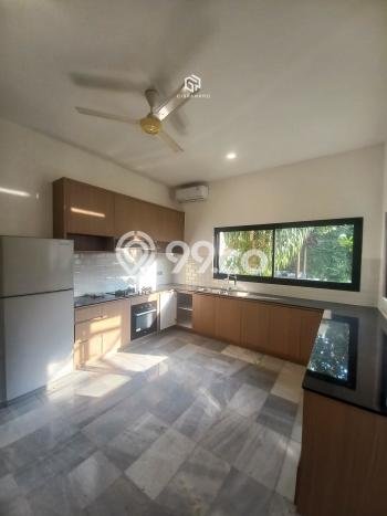 Sewa Rumah Strategis LT 1600m2 / LB 500m2 di Cipete, Jakarta Selatan Sewa Rumah Strategis LT 1600m2 / LB 500m2 di Cipete, Jakarta Selatan