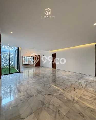 Hunian Elit LB 341m2 Siap Pakai Desain Elegan di Joglo, Jakarta Barat Hunian Elit LB 341m2 Siap Pakai Desain Elegan di Joglo, Jakarta Barat
