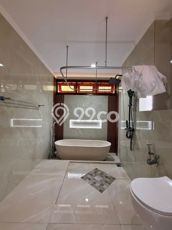 Hunian Modern Untuk Disewakan di Kemang Jakarta Selatan 5 KT & 5 KM Hunian Modern Untuk Disewakan di Kemang Jakarta Selatan 5 KT & 5 KM