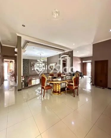 Hunian Super Elit dengan Akses Paling Strategis di Pondok Indah, Jakarta Selatan Hunian Super Elit dengan Akses Paling Strategis di Pondok Indah, Jakarta Selatan