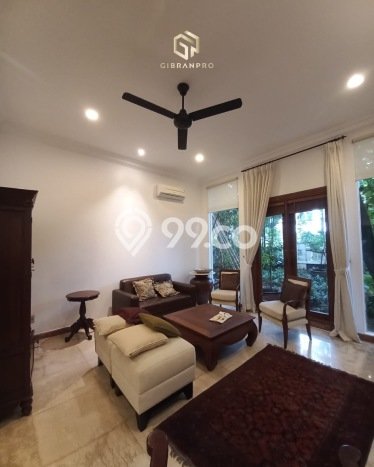 Hunian Minimalis dengan LT 600m2 & LB 734m2 Disewakan di Kemang Hunian Minimalis dengan LT 600m2 & LB 734m2 Disewakan di Kemang