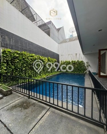 Disewakan! Rumah 4 Kamar Tidur &
2 Kamar Mandi di Pondok Indah, Jakarta Selatan Disewakan! Rumah 4 Kamar Tidur &
2 Kamar Mandi di Pondok Indah, Jakarta Selatan