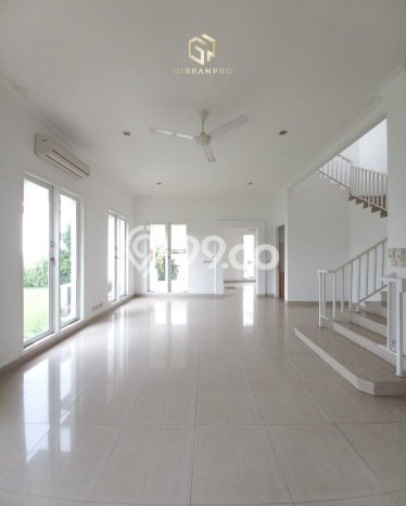 Disewakan Rumah Nyaman di Kemang LT 875m2 / LB 500m2 Siap Huni Disewakan Rumah Nyaman di Kemang LT 875m2 / LB 500m2 Siap Huni