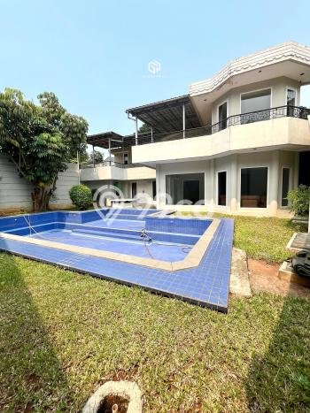 Rumah 6 Kamar Siap Huni Dikontrakkan di Menteng Harga Kompetitif Rumah 6 Kamar Siap Huni Dikontrakkan di Menteng Harga Kompetitif