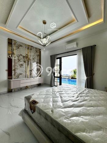 Ready to Use! Luxury House LT 406m2 Desain Modern di Pondok Indah Ready to Use! Luxury House LT 406m2 Desain Modern di Pondok Indah