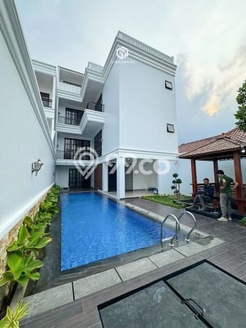 For Sale Rumah Elit Exclusive di Pesanggrahan, Jakarta Selatan For Sale Rumah Elit Exclusive di Pesanggrahan, Jakarta Selatan