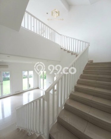 Disewakan Rumah Nyaman di Kemang LT 875m2 / LB 500m2 Siap Huni Disewakan Rumah Nyaman di Kemang LT 875m2 / LB 500m2 Siap Huni