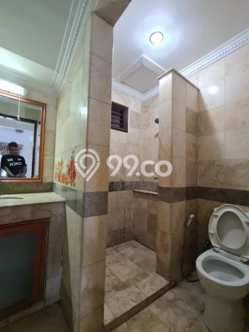 Jarang Ada! Rumah Kontrakan 4 Kamar Nyaman Siap Huni Kemang Jarang Ada! Rumah Kontrakan 4 Kamar Nyaman Siap Huni Kemang