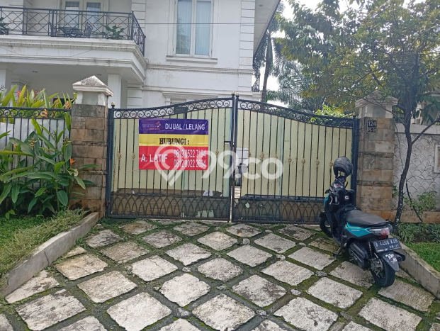 Hunian Mewah LB 725m2 Siap Pakai Desain Elegan di Pondok Indah, Jakarta Selatan Hunian Mewah LB 725m2 Siap Pakai Desain Elegan di Pondok Indah, Jakarta Selatan