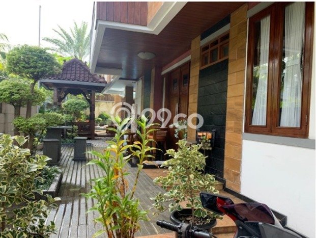 Rumah Elit LB 500m2 Siap Pakai Desain Elegan di Sunter, Jakarta Utara Rumah Elit LB 500m2 Siap Pakai Desain Elegan di Sunter, Jakarta Utara