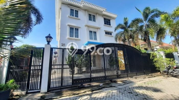 For Sale! Luxury House LT 449m2 Desain Elegan di Kapuk Muara For Sale! Luxury House LT 449m2 Desain Elegan di Kapuk Muara