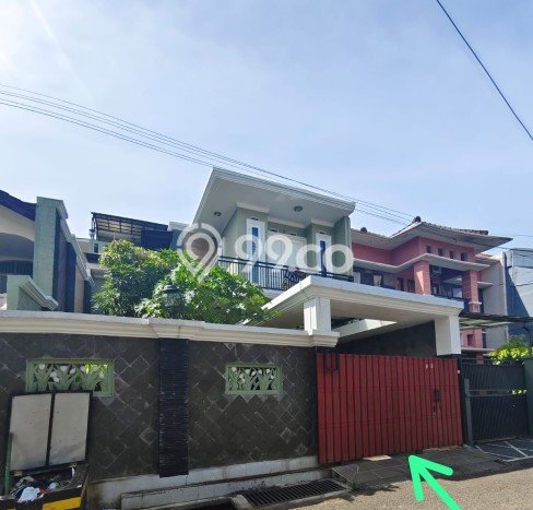 Dijual Hunian Mewah dengan Fasilitas Sekitar Komplit di Jatinegara, Jakarta Timur Dijual Hunian Mewah dengan Fasilitas Sekitar Komplit di Jatinegara, Jakarta Timur