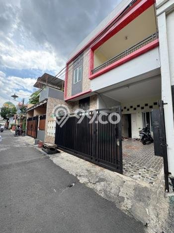 Rumah Strategis Modern Lb 200m2 di Cakung, Jakarta Timur Rumah Strategis Modern Lb 200m2 di Cakung, Jakarta Timur
