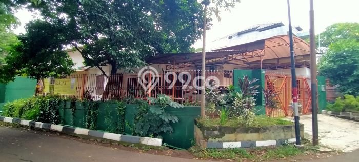 Dijual Rumah Premium dengan Fasilitas Sekitar Komplit di Pancoran, Jakarta Selatan Dijual Rumah Premium dengan Fasilitas Sekitar Komplit di Pancoran, Jakarta Selatan