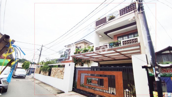 Rumah Mewah LB 482m2 Siap Pakai Desain Elegan di Cipulir, Jakarta Selatan Rumah Mewah LB 482m2 Siap Pakai Desain Elegan di Cipulir, Jakarta Selatan