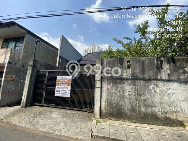 Dijual Rumah Premium dengan Fasilitas Sekitar Lengkap di Kebayoran Lama, Jakarta Selatan Dijual Rumah Premium dengan Fasilitas Sekitar Lengkap di Kebayoran Lama, Jakarta Selatan