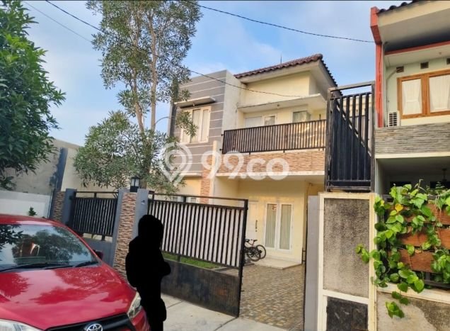 Rumah Modern 3 KT LT 209m2 di Pondok Kelapa Rumah Modern 3 KT LT 209m2 di Pondok Kelapa