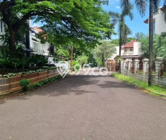 Jual Rumah Mewah Elegan Dengan View Eksklusif di Bintaro, Jakarta Selatan Jual Rumah Mewah Elegan Dengan View Eksklusif di Bintaro, Jakarta Selatan