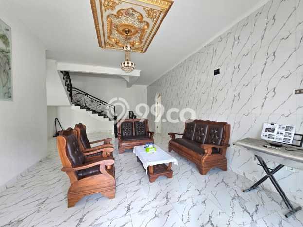 Dijual Rumah Luas Elegan Dengan View Cantik di harapan indah, Bekasi Dijual Rumah Luas Elegan Dengan View Cantik di harapan indah, Bekasi