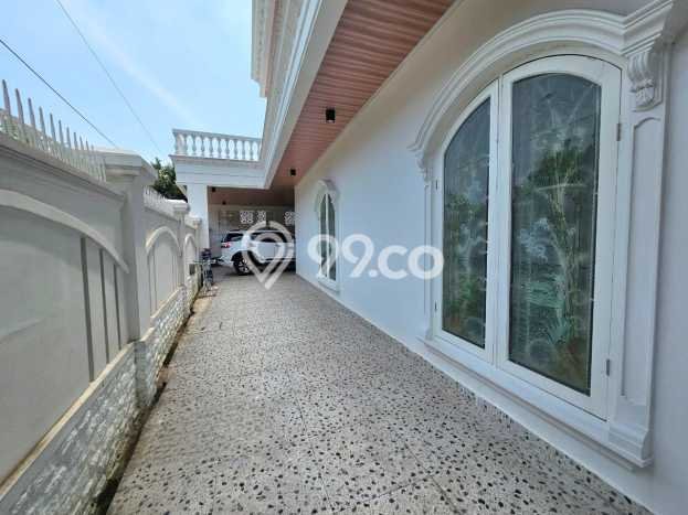 Dijual Rumah Luas Elegan Dengan View Cantik di harapan indah, Bekasi Dijual Rumah Luas Elegan Dengan View Cantik di harapan indah, Bekasi