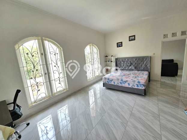 Dijual Rumah Luas Elegan Dengan View Cantik di harapan indah, Bekasi Dijual Rumah Luas Elegan Dengan View Cantik di harapan indah, Bekasi