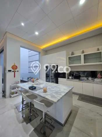 Ready to Use! Premium House LT 375m2 Desain Elegan di Pantai Indah Kapuk Ready to Use! Premium House LT 375m2 Desain Elegan di Pantai Indah Kapuk