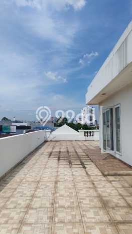 Ready to Use! Premium House LT 250m2 Desain Modern di Pluit Ready to Use! Premium House LT 250m2 Desain Modern di Pluit