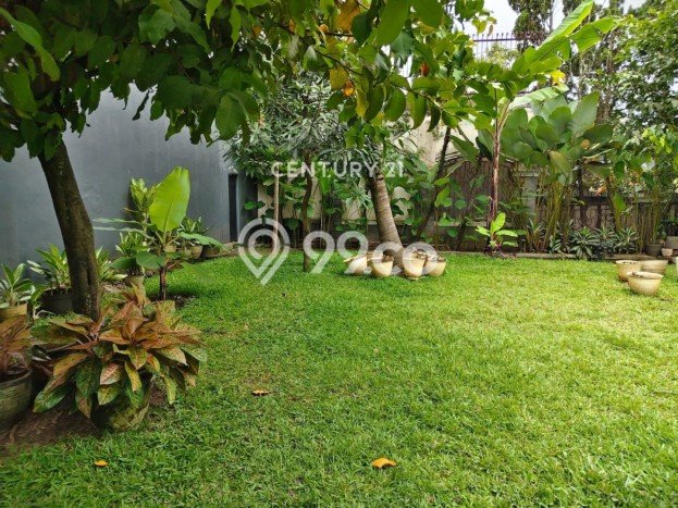 Lahan Dijual Lokasi Strategis di Bandung dengan Luas 327m2 Lahan Dijual Lokasi Strategis di Bandung dengan Luas 327m2