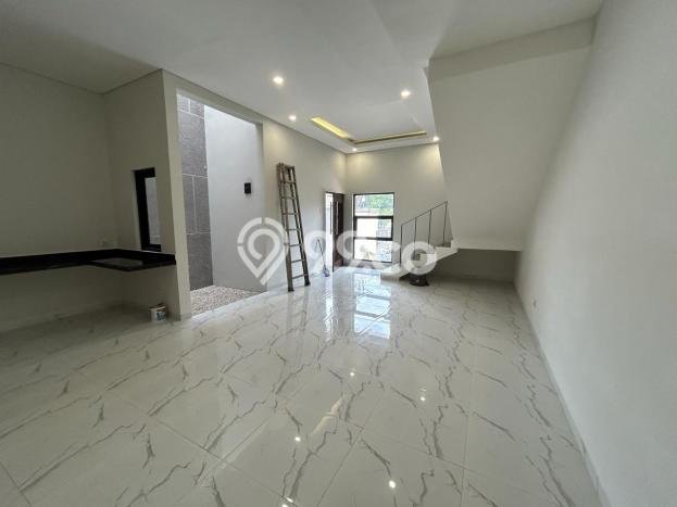 Best Deal Hunian Premium Ideal dan Luas di Batununggal, Bandung Best Deal Hunian Premium Ideal dan Luas di Batununggal, Bandung