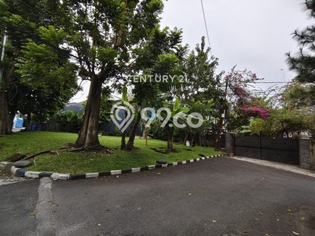 Lahan Dijual Lokasi Strategis di Bandung dengan Luas 327m2 Lahan Dijual Lokasi Strategis di Bandung dengan Luas 327m2