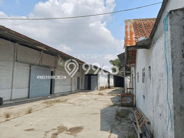 Area Ramai! Gudang Dijual di Katapang untuk Bisnis Luas Bangunan 1770m2 Area Ramai! Gudang Dijual di Katapang untuk Bisnis Luas Bangunan 1770m2