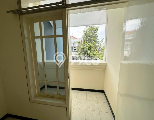 Jual Rumah Minimalis Bagus Punya 3 KT di Rungkut Surabaya SHM Jual Rumah Minimalis Bagus Punya 3 KT di Rungkut Surabaya SHM