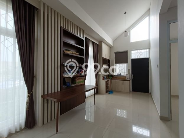 Disewakan Segera Rumah Kondisi Baik di Area Gayamsari, Semarang Disewakan Segera Rumah Kondisi Baik di Area Gayamsari, Semarang