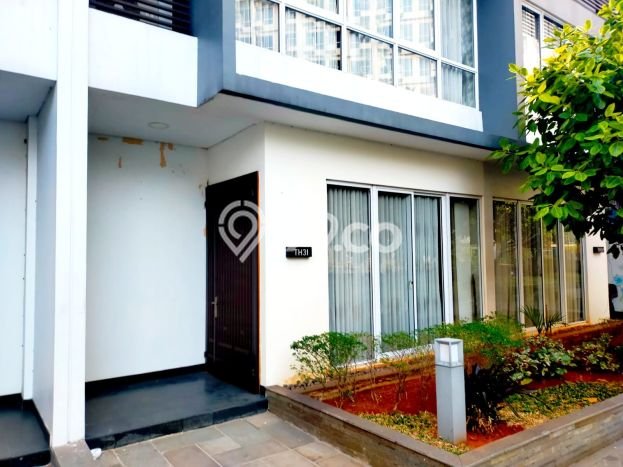 Dijual Rumah Mewah Megah Dengan View Eksklusif di Puri Mansion, Jakarta Barat Dijual Rumah Mewah Megah Dengan View Eksklusif di Puri Mansion, Jakarta Barat
