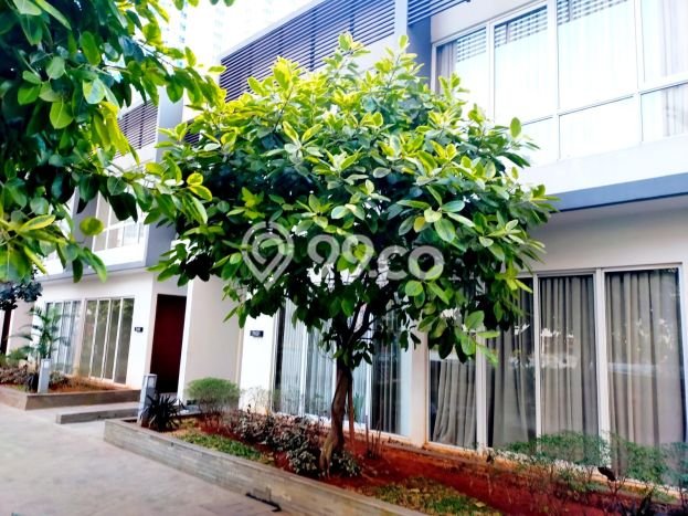 Dijual Rumah Mewah Megah Dengan View Eksklusif di Puri Mansion, Jakarta Barat Dijual Rumah Mewah Megah Dengan View Eksklusif di Puri Mansion, Jakarta Barat