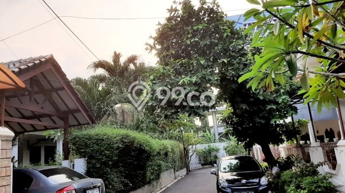 Dijual Rumah Premium dengan Fasilitas Sekitar Komplit di Kebon Jeruk, Jakarta Barat Dijual Rumah Premium dengan Fasilitas Sekitar Komplit di Kebon Jeruk, Jakarta Barat