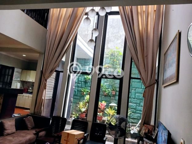 Rumah Luxury Modern Tanpa Renovasi di Kedoya Baru Jakarta Barat Rumah Luxury Modern Tanpa Renovasi di Kedoya Baru Jakarta Barat