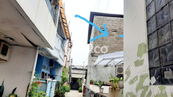 Rumah Modern Cantik 9 Kamar Siap Huni di Kramat Jati Rumah Modern Cantik 9 Kamar Siap Huni di Kramat Jati