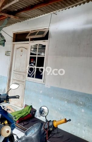 Rumah Modern Cantik 9 Kamar Siap Huni di Kramat Jati Rumah Modern Cantik 9 Kamar Siap Huni di Kramat Jati