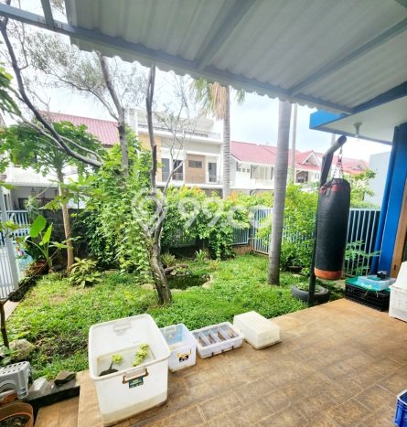 Rumah Luxury Modern Tanpa Renovasi di Puri Indah Jakarta Barat Rumah Luxury Modern Tanpa Renovasi di Puri Indah Jakarta Barat