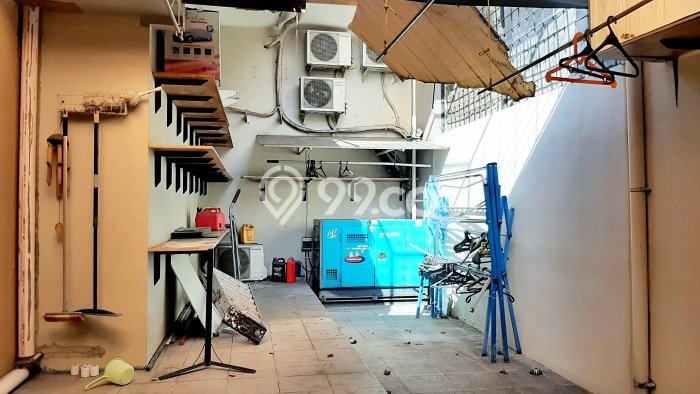 Hunian Elit LB 370m2 Siap Huni Desain Elegan di Kedoya Baru, Jakarta Barat Hunian Elit LB 370m2 Siap Huni Desain Elegan di Kedoya Baru, Jakarta Barat