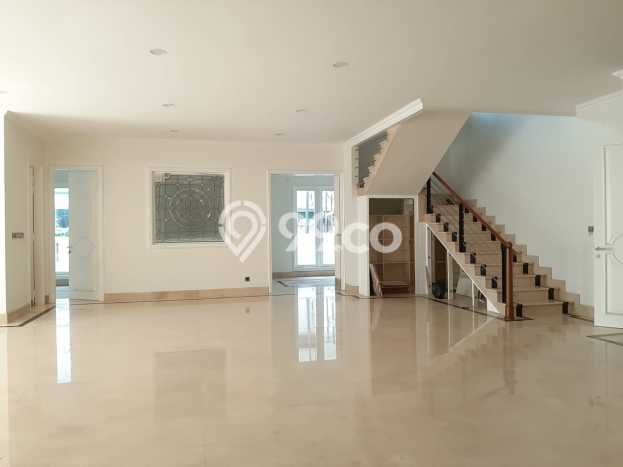 Rumah Luxury Modern Siap Huni di Kedoya Baru Jakarta Barat Rumah Luxury Modern Siap Huni di Kedoya Baru Jakarta Barat