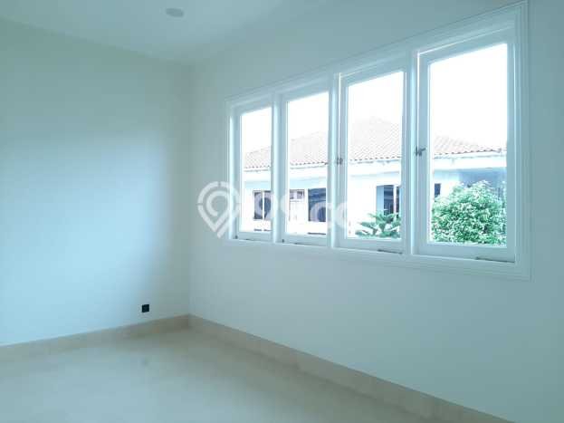 Rumah Luxury Modern Siap Huni di Kedoya Baru Jakarta Barat Rumah Luxury Modern Siap Huni di Kedoya Baru Jakarta Barat
