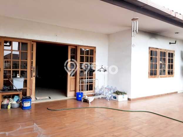 Rumah Elit LB 404m2 Siap Huni Desain Elegan di Tomang, Jakarta Barat Rumah Elit LB 404m2 Siap Huni Desain Elegan di Tomang, Jakarta Barat