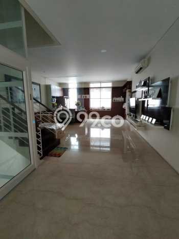 Ready to Use! Luxury House LT 117m2 Desain Modern di Jalan Panjang Ready to Use! Luxury House LT 117m2 Desain Modern di Jalan Panjang