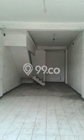 Ruko Dijual di Prime Area Jakarta Barat Luas 365m2 Ruko Dijual di Prime Area Jakarta Barat Luas 365m2