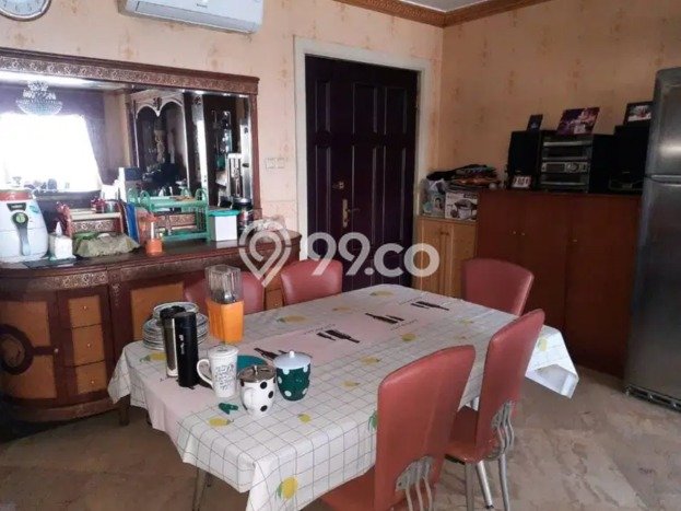 Hunian Apartemen Eksklusif untuk Dijual di Jakarta Barat dengan 3 BR & 2 Kamar Mandi Hunian Apartemen Eksklusif untuk Dijual di Jakarta Barat dengan 3 BR & 2 Kamar Mandi