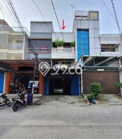 Unit Ruko Dijual di Jakarta Pusat LT 100m2 & LB 450m2 Unit Ruko Dijual di Jakarta Pusat LT 100m2 & LB 450m2